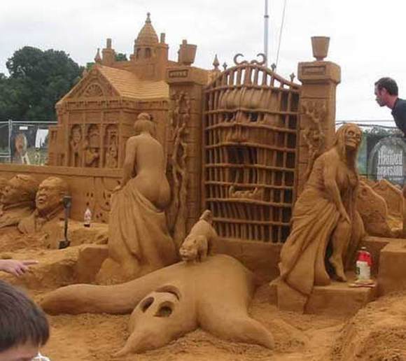 sand20 Amazing sand Sculptures