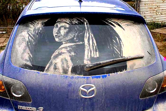 010 Amazing Artwork Created in Dusty Car Windows