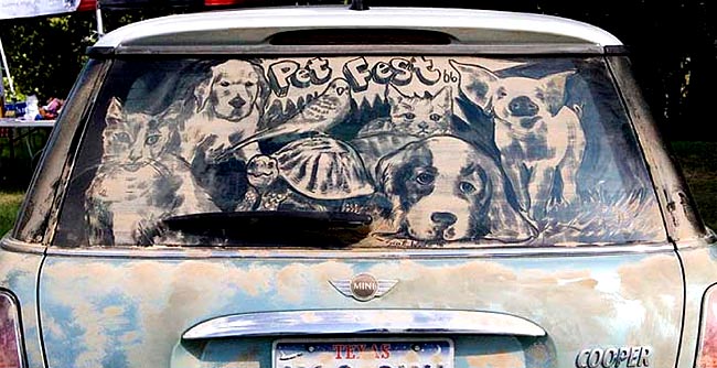 018 Amazing Artwork Created in Dusty Car Windows