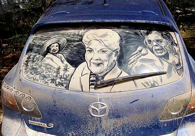 02 Amazing Artwork Created in Dusty Car Windows