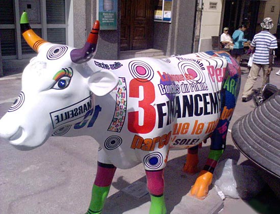 blanccouleurcow0 Cows Parade in the City.. 