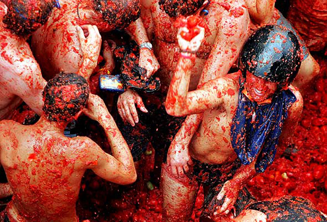 La Tomatina festival 20 Worlds Craziest Festivals
