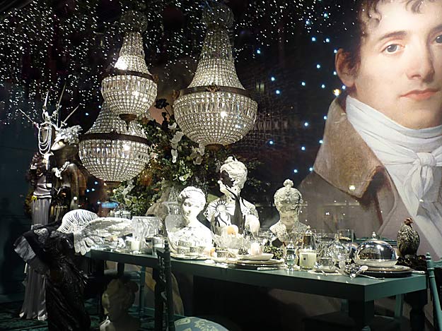 P1020688 Amazing Christmas Shop Windows in Paris