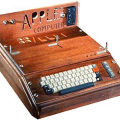 ‘Apple-1′ computer sold by Steve Jobs goes on sale for £150,000